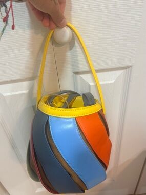 Multicolor Spiral Leather Bucket Bag - Yellow Handle